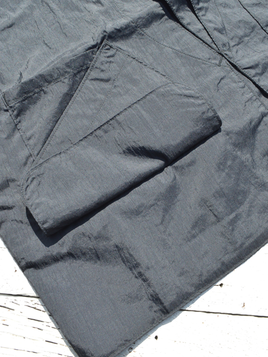 DEE Vest 2 (Crinkle Nylon Taffeta)