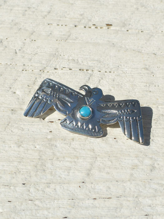 OT-P0319 THUNDERBIRD PIN (OPEN WING,TURQUOISE)