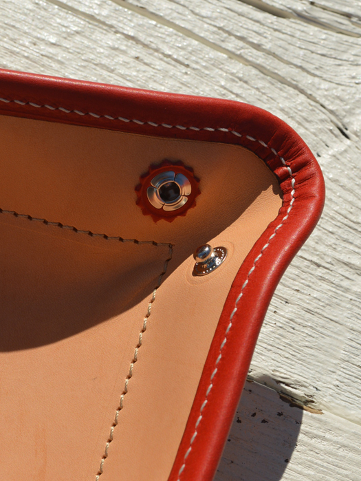 LT-0084 LEATHER TORY