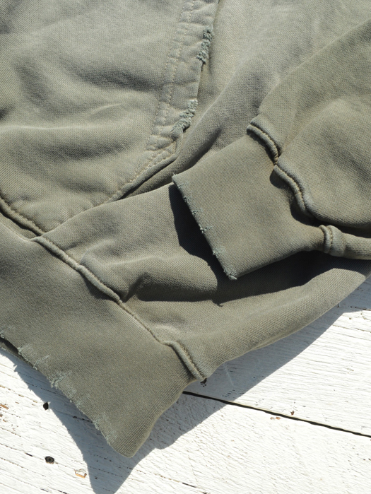 【MOOJI MOOJI】 Oversized Crop Hoodie