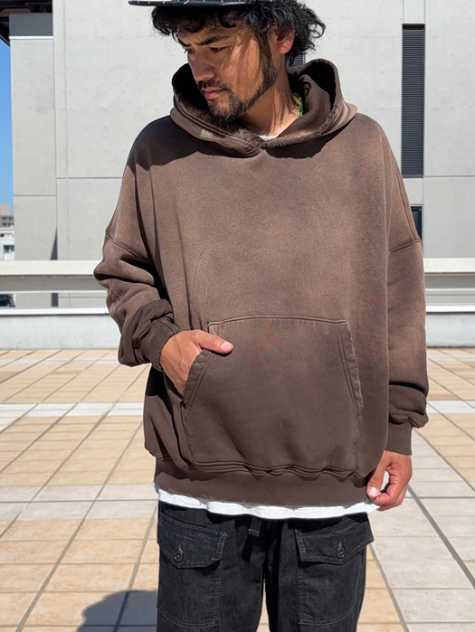 【MOOJI MOOJI】 Oversized Crop Hoodie