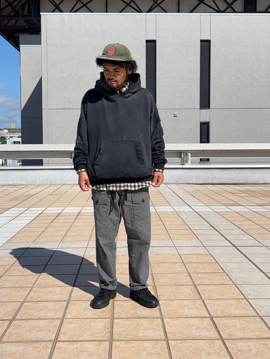 【MOOJI MOOJI】 Oversized Crop Hoodie