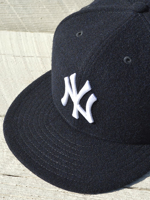 59FIFTY “New York Yankees” (Navy× White)